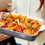 Курица с овощами и рисом